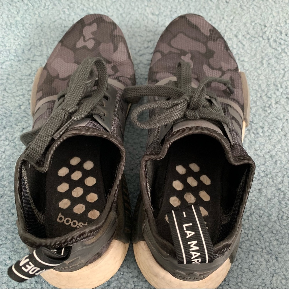 Adidas NMD_R1 Sneaker Shoe - Picture 5 of 7